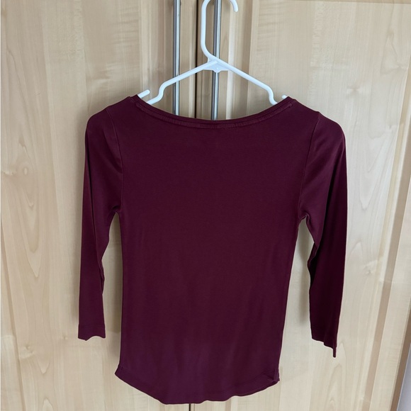 Ann Taylor boat neck 3/4 sleeve tee XS - Picture 2 of 3